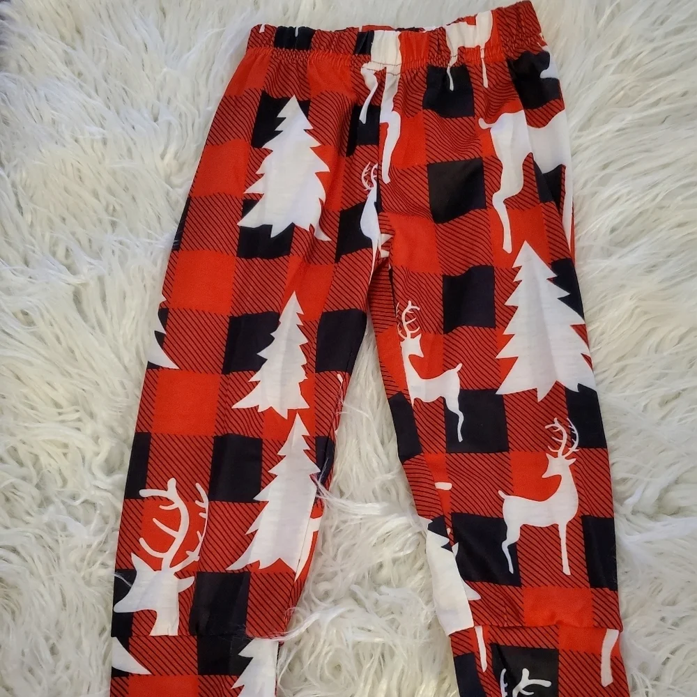 🇺🇸New Family Christmas Pajamas Size 2T